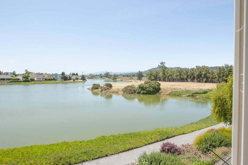 San Mateo, CA 94403,3361 Kimberly Way