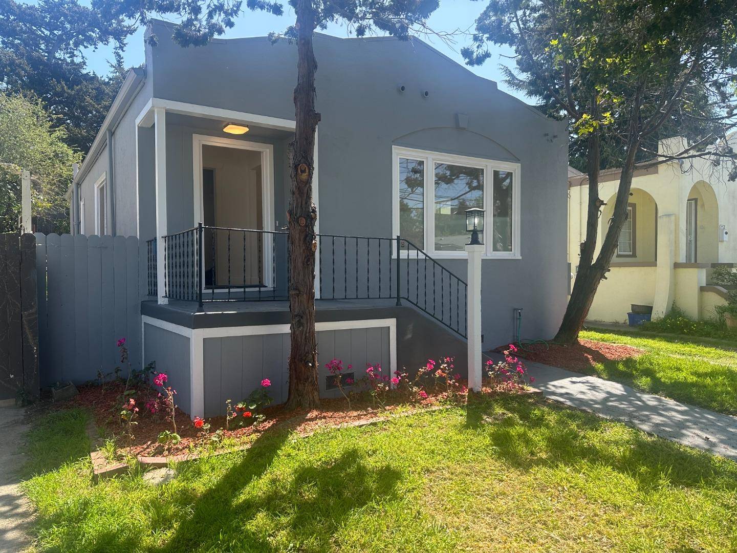 Oakland, CA 94602,3050 22nd Avenue