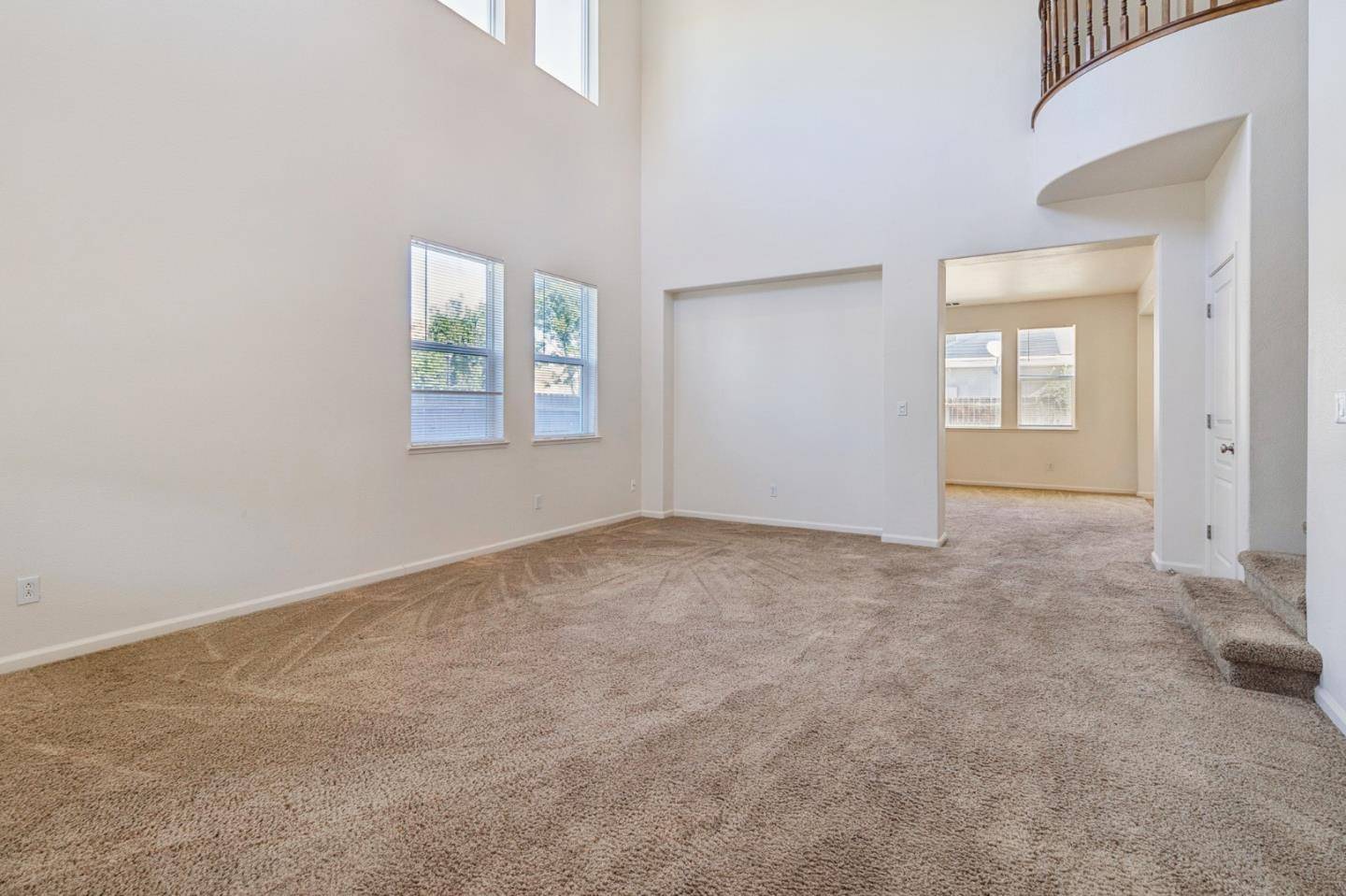 Los Banos, CA 93635,1160 Bellflower Way