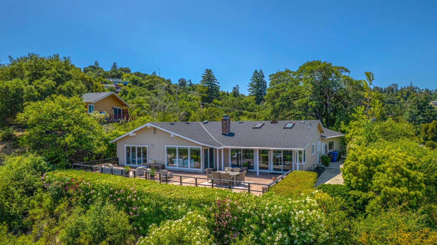 Saratoga, CA 95070,20905 Sullivan Way