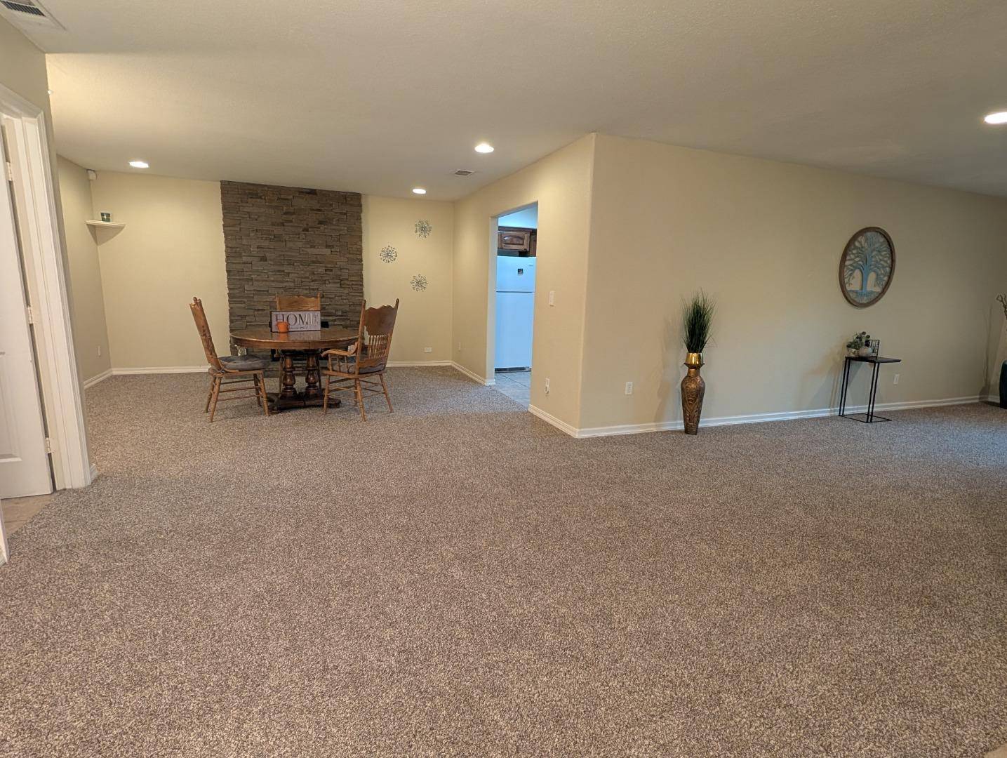 Stockton, CA 95207,3806 Round Valley Circle