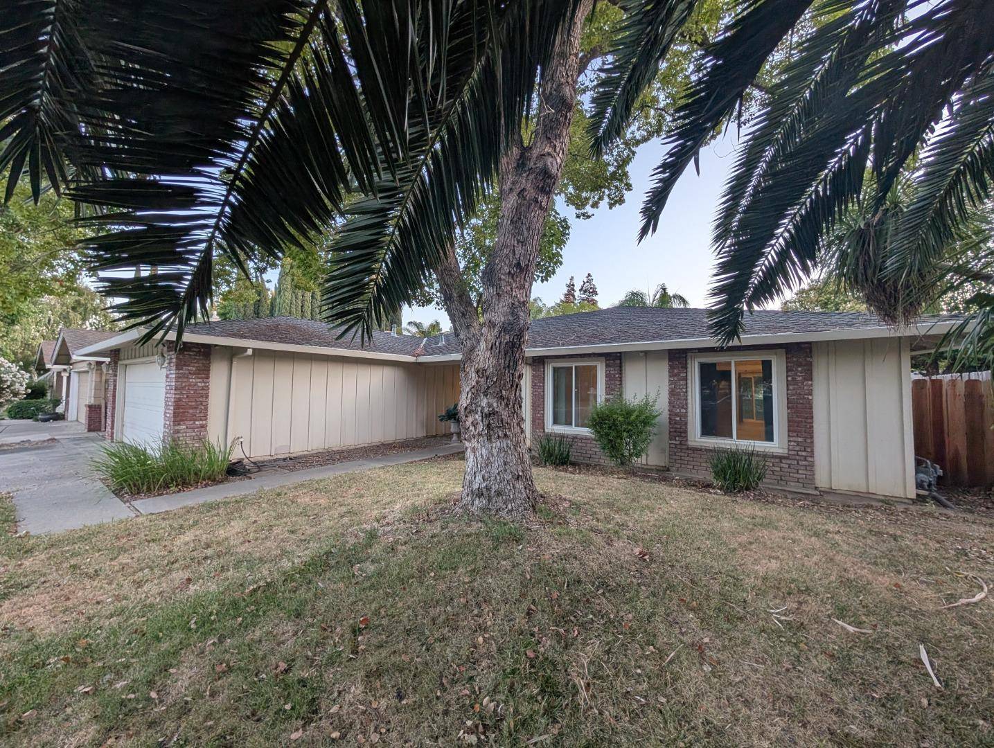 Stockton, CA 95207,3806 Round Valley Circle