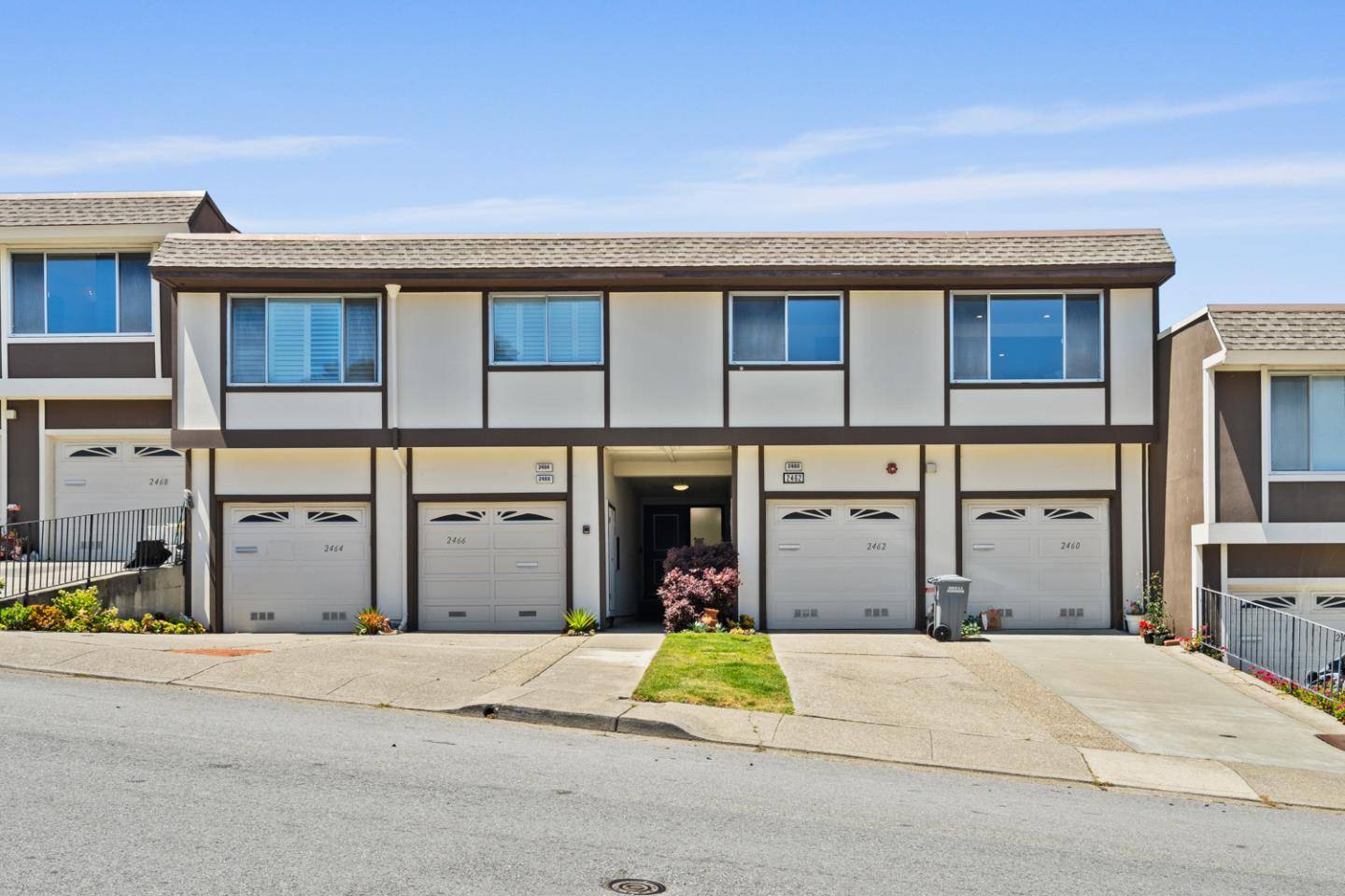 South San Francisco, CA 94080,2462 Rowntree Way