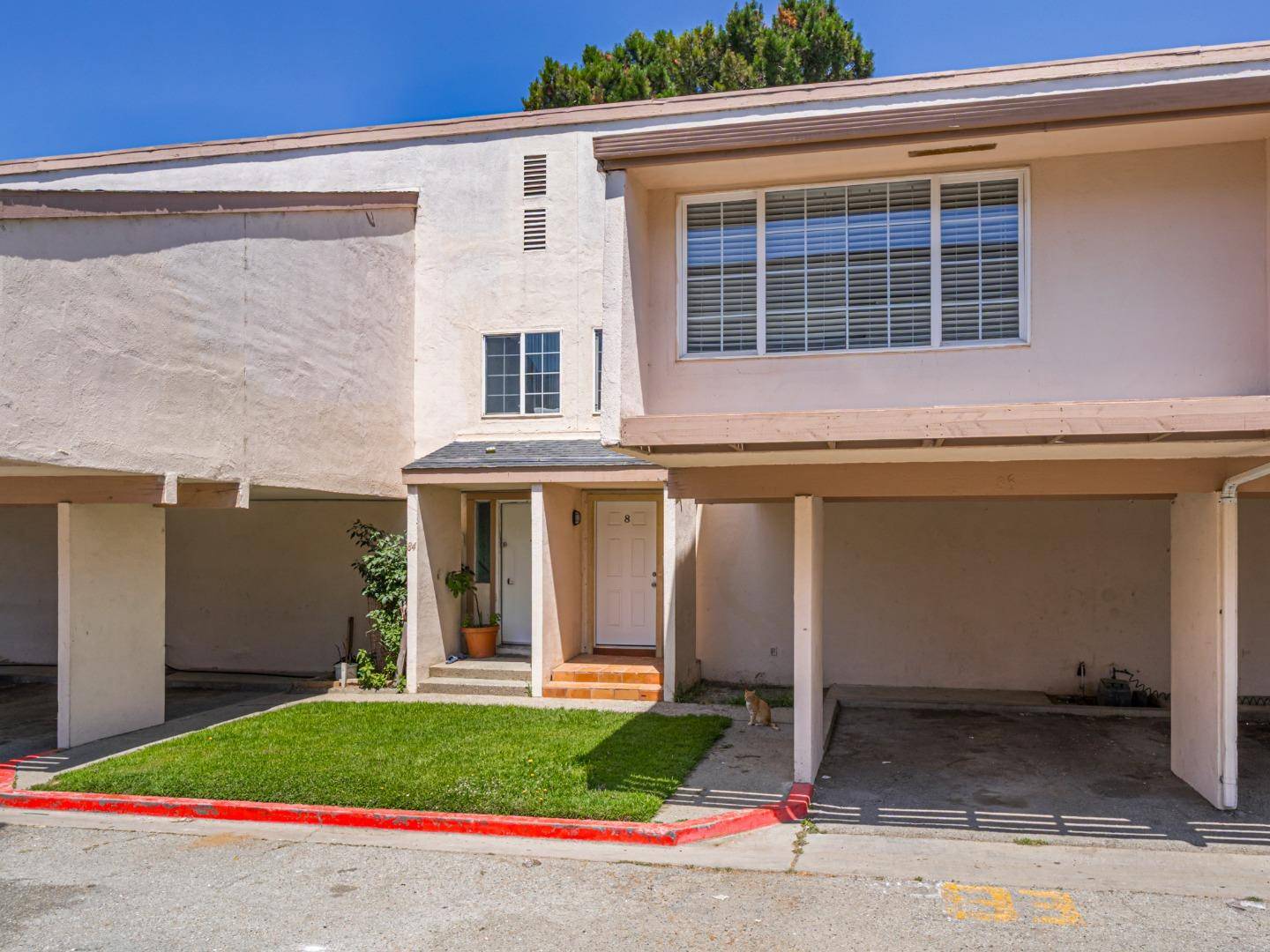 Salinas, CA 93905,914 Acosta Plaza #83