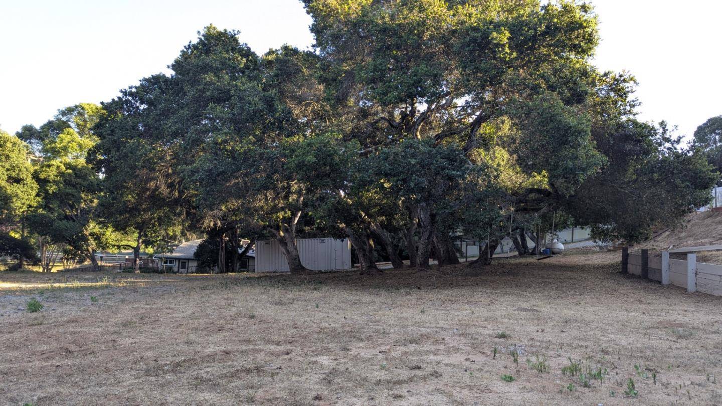 Salinas, CA 93907,1148 Via Del Sol Road