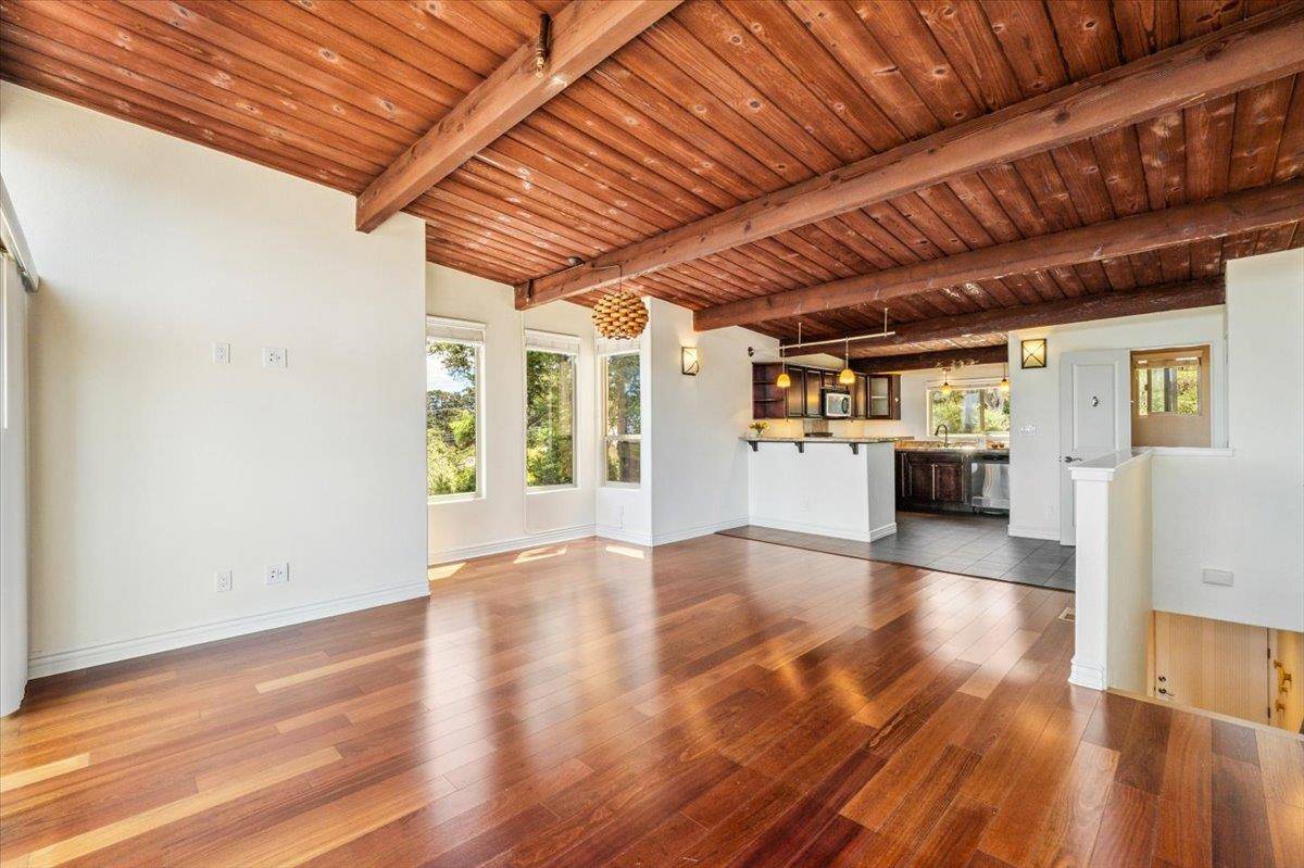 Monterey, CA 93940,152 Mar Vista Drive