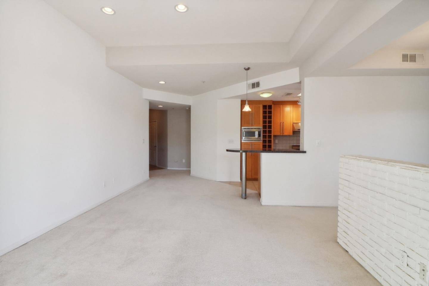 North Hollywood (los Angeles), CA 91602,4170 Fair Avenue #PH 5