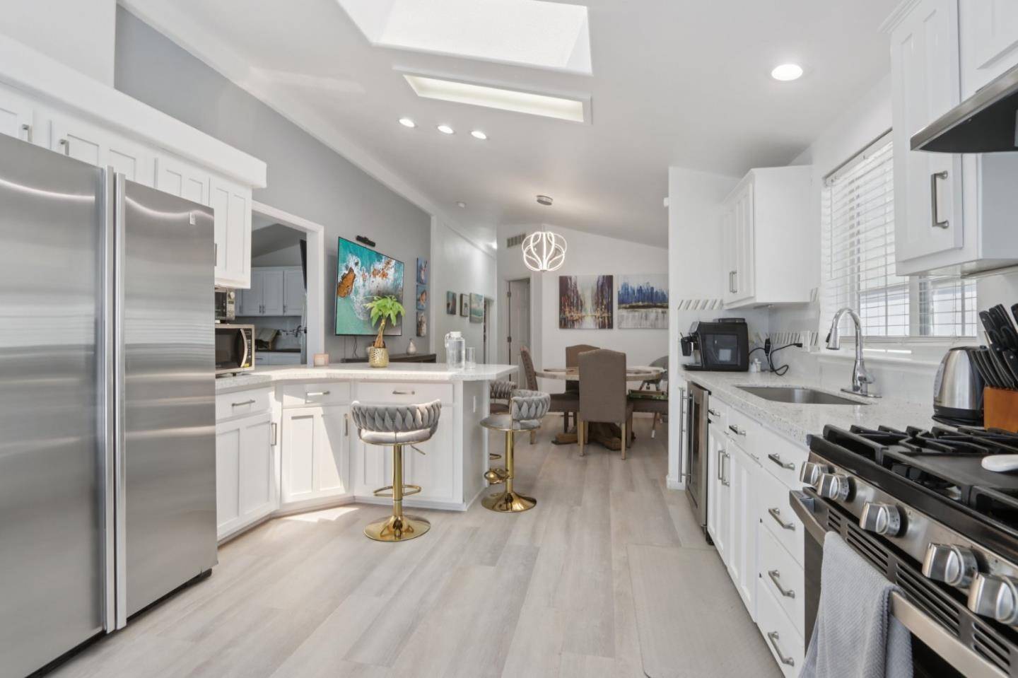 San Jose, CA 95138,200 Ford Road Road #242