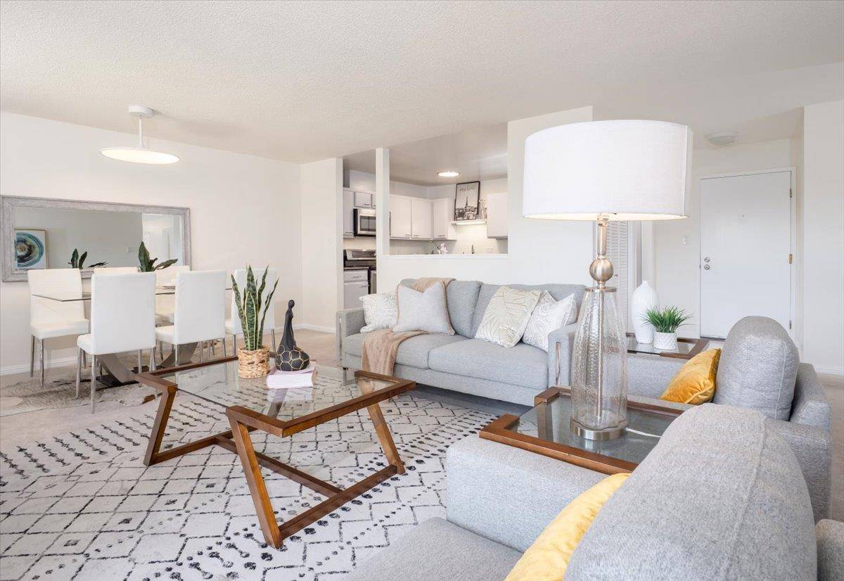 Foster City, CA 94404,1171 Compass Lane #203