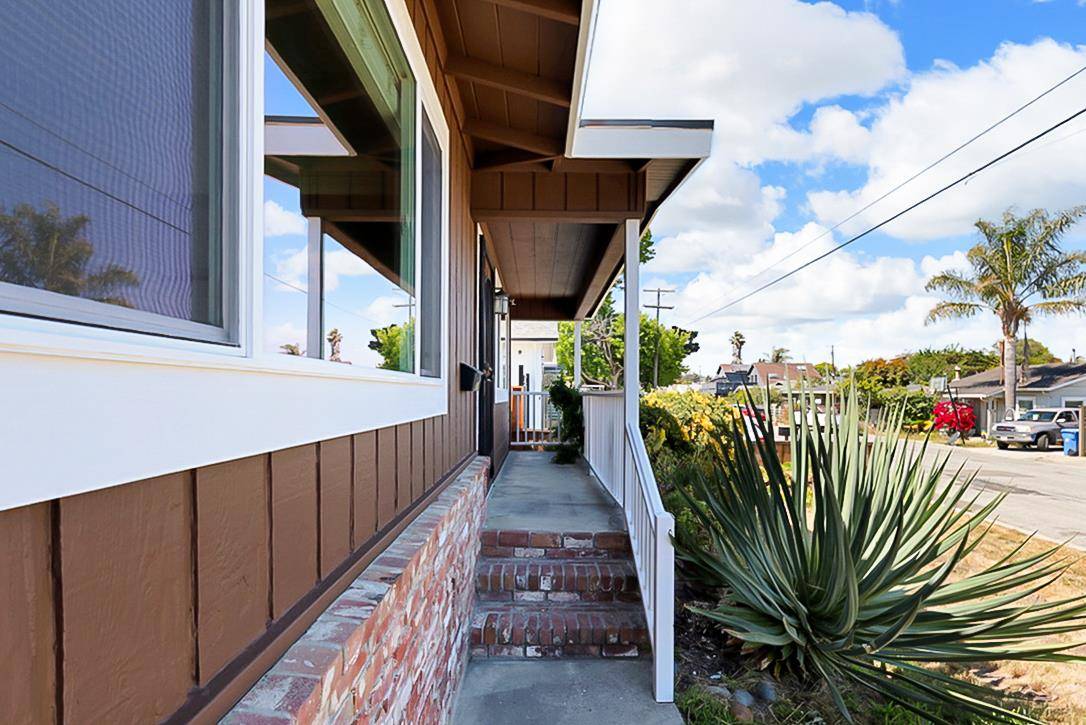 Santa Cruz, CA 95060,123 Surfside Avenue