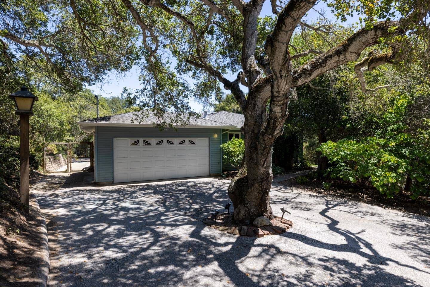 Salinas, CA 93907,19060 Oak Heights Drive