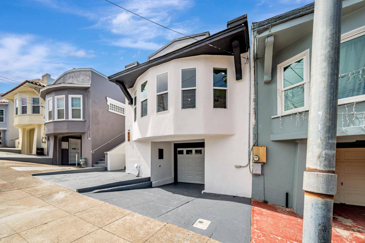 Daly City, CA 94014,452 Irvington Street