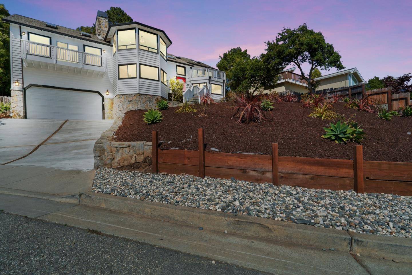 Aptos, CA 95003,607 Saint Andrews Drive