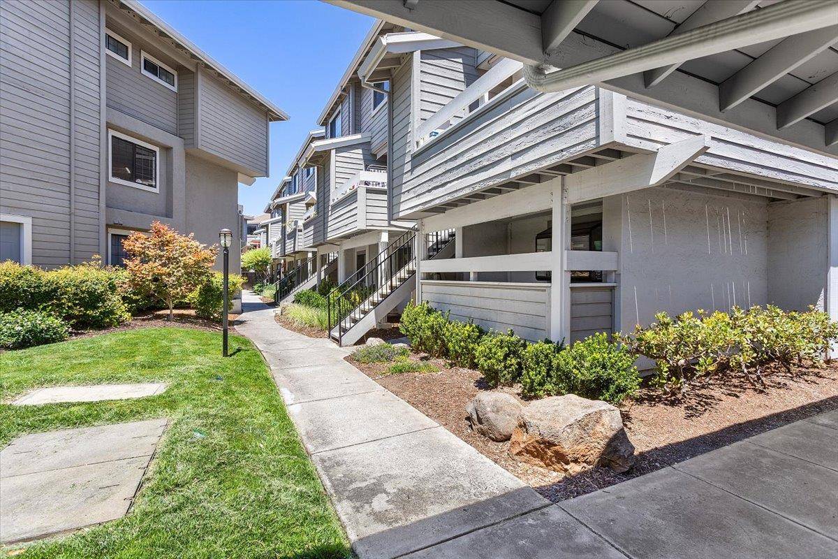 San Jose, CA 95129,6893 Chantel Court