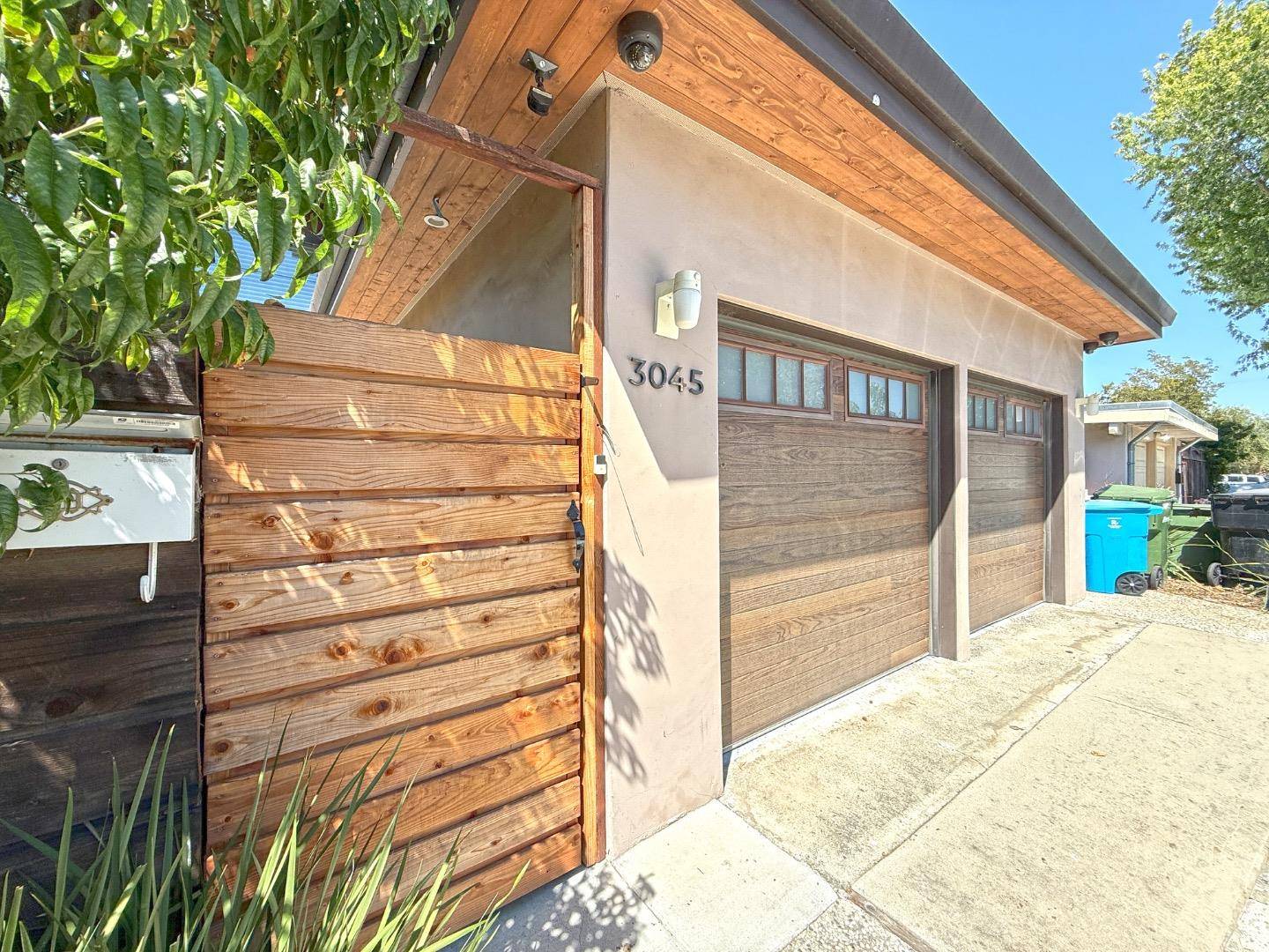 Santa Clara, CA 95051,3045 Mauricia Avenue