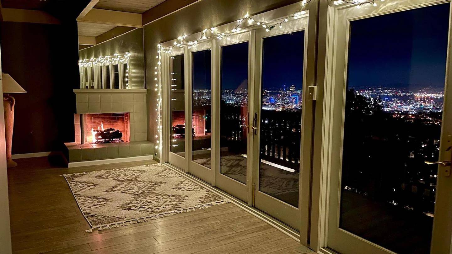 San Francisco, CA 94131,807 Burnette Avenue