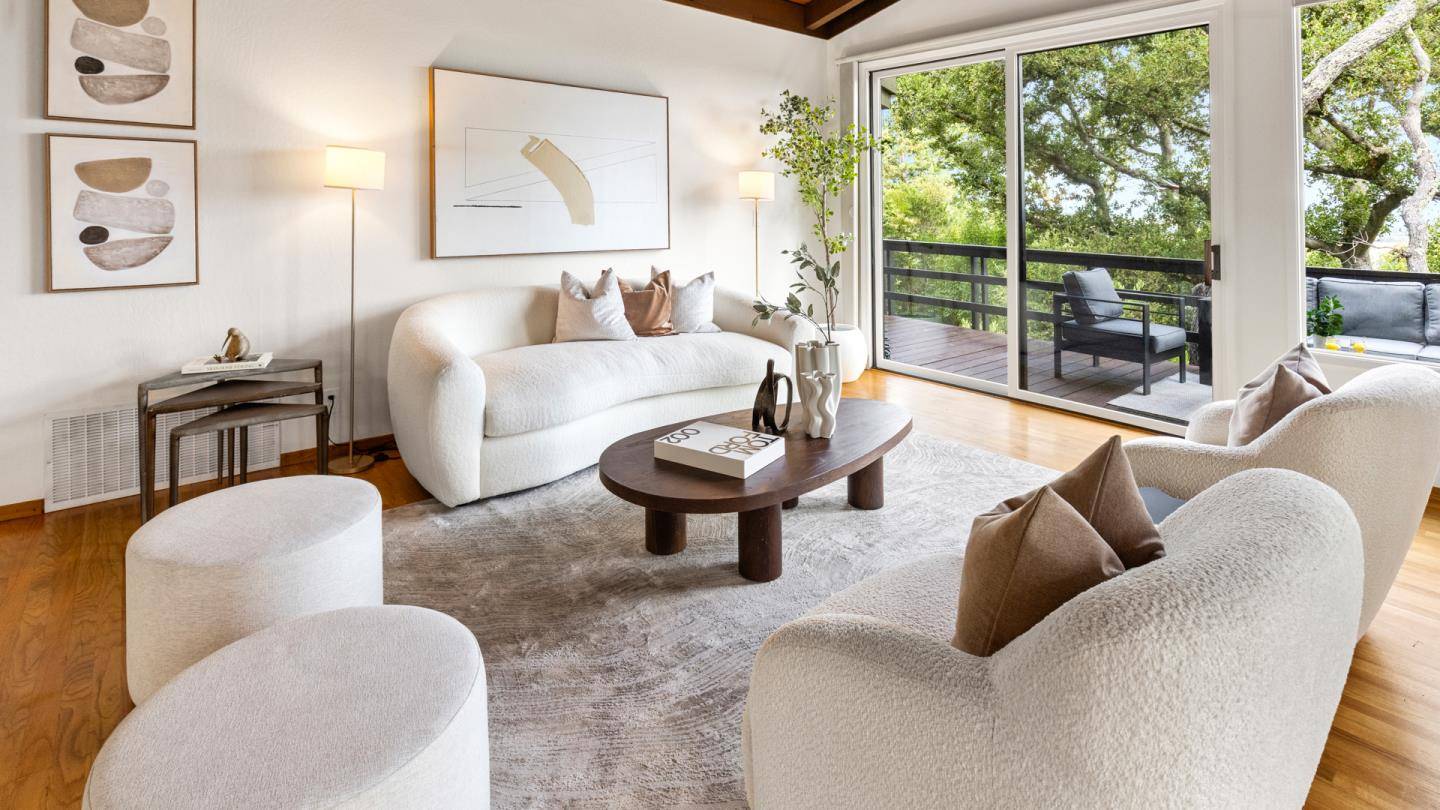Portola Valley, CA 94028,760 La Mesa Drive