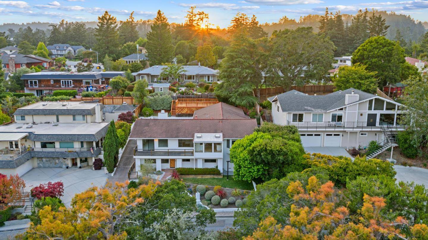 Santa Cruz, CA 95060,209 Calcita Drive