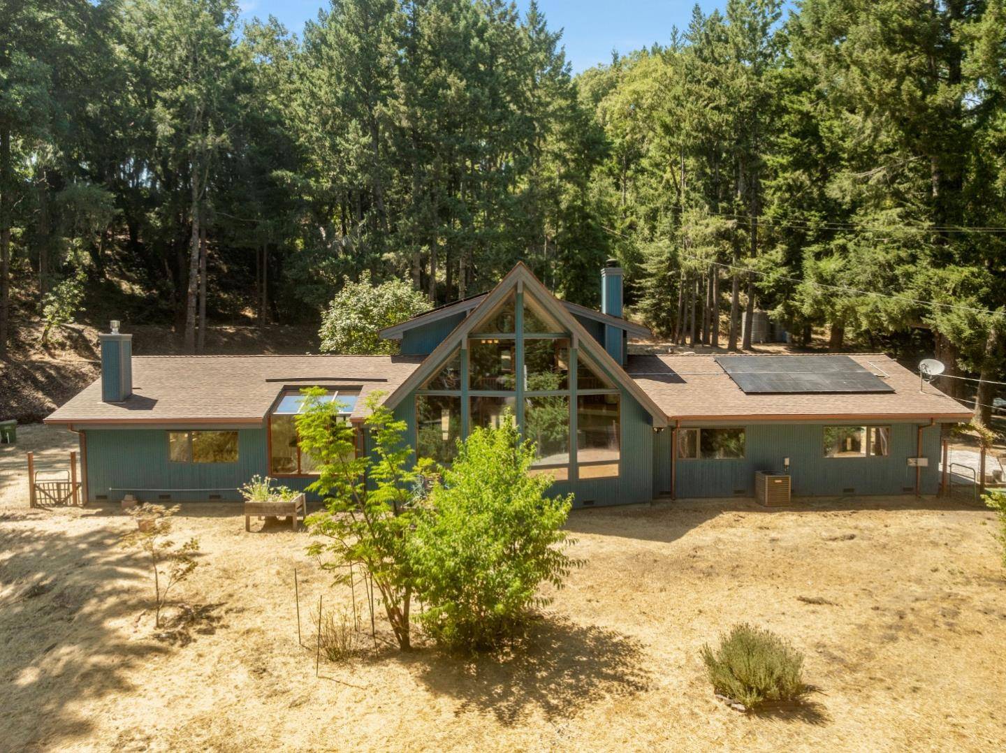 Los Gatos, CA 95033,19850 Skyline Boulevard