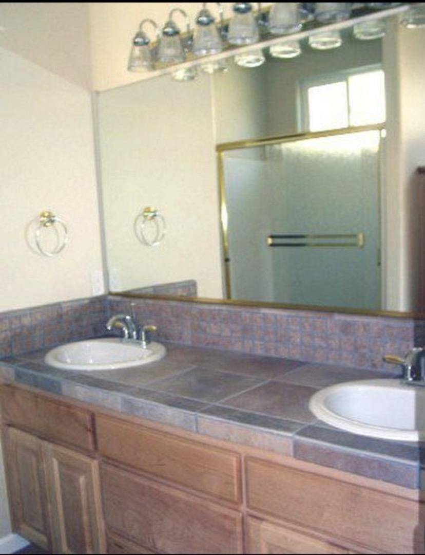 Oroville, CA 95966,559 Silver Leaf Drive