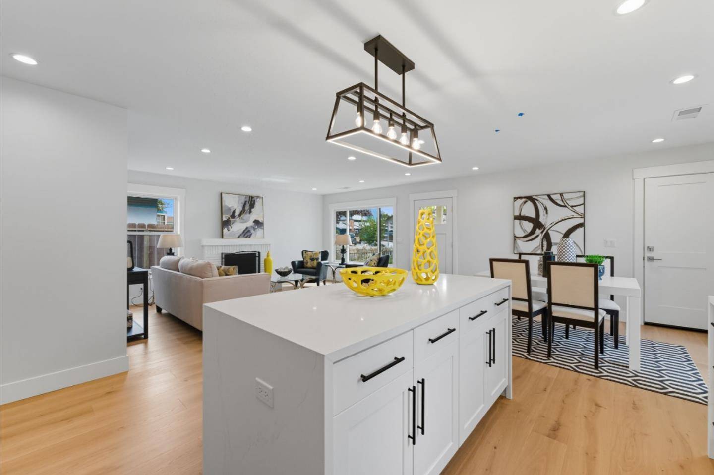 East Palo Alto, CA 94303,1523 Ursula Way
