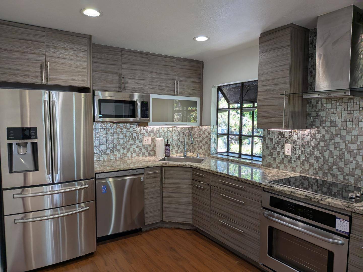 Mountain View, CA 94043,217 Ada Avenue #45