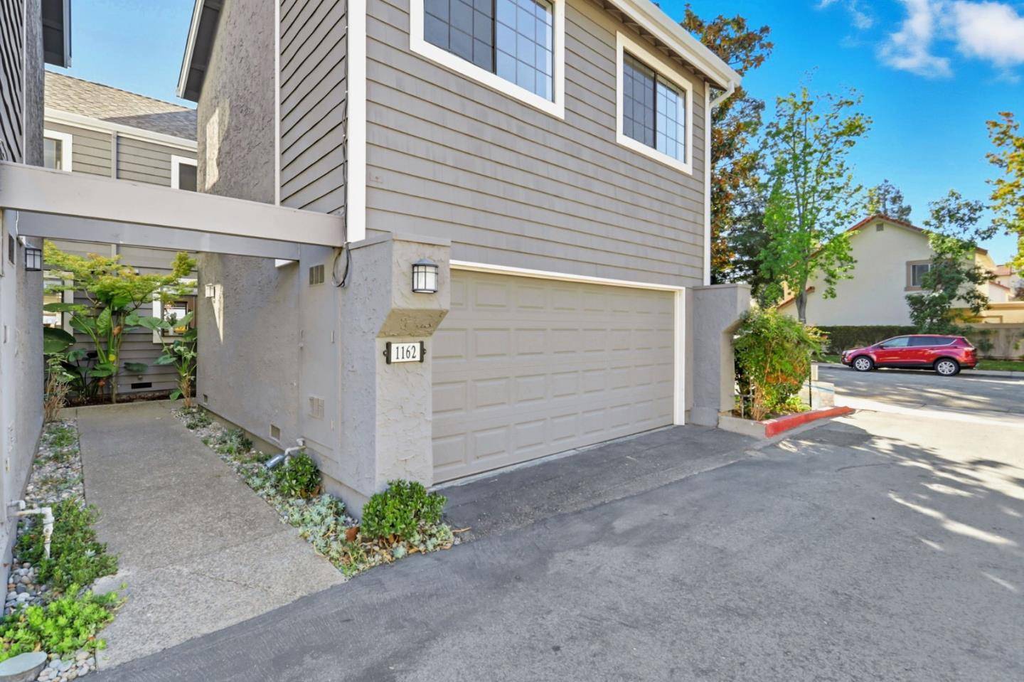 Campbell, CA 95008,1162 Capri Drive