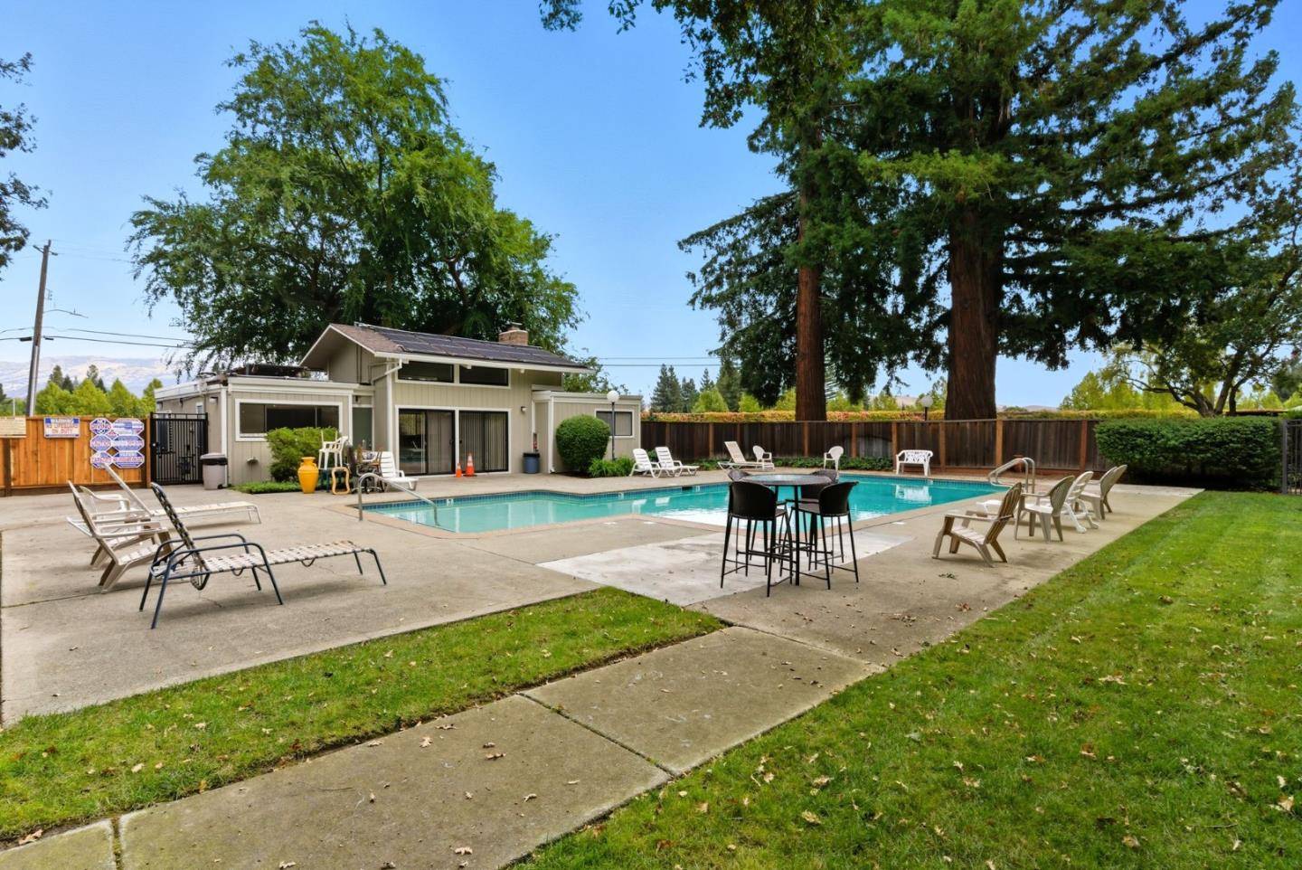 Danville, CA 94526,1123 San Ramon Valley Boulevard