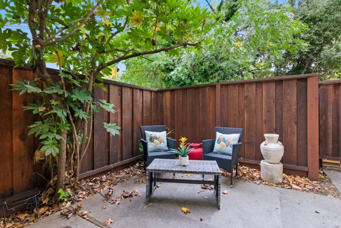 Danville, CA 94526,1123 San Ramon Valley Boulevard