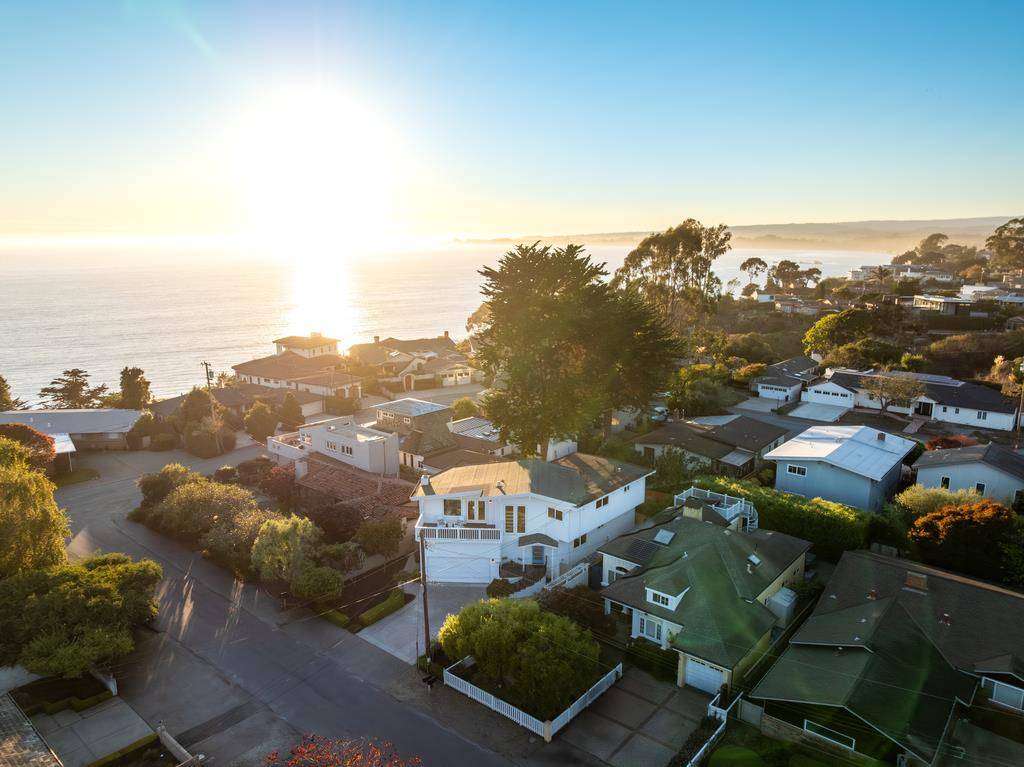 Aptos, CA 95003,105 Granada Drive