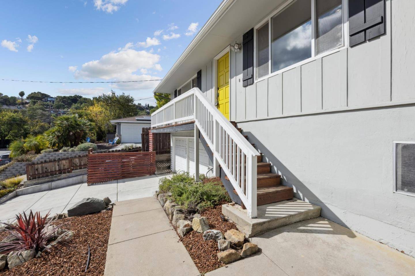 Redwood City, CA 94062,723 Canyon Road