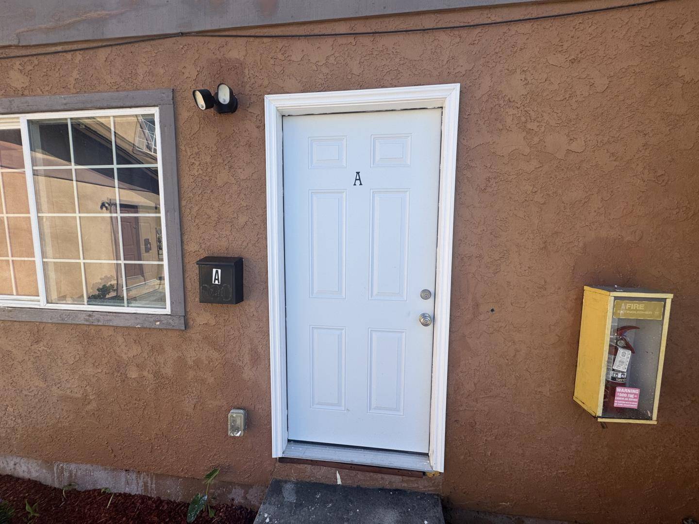 Salinas, CA 93905,890 Rider Avenue #A