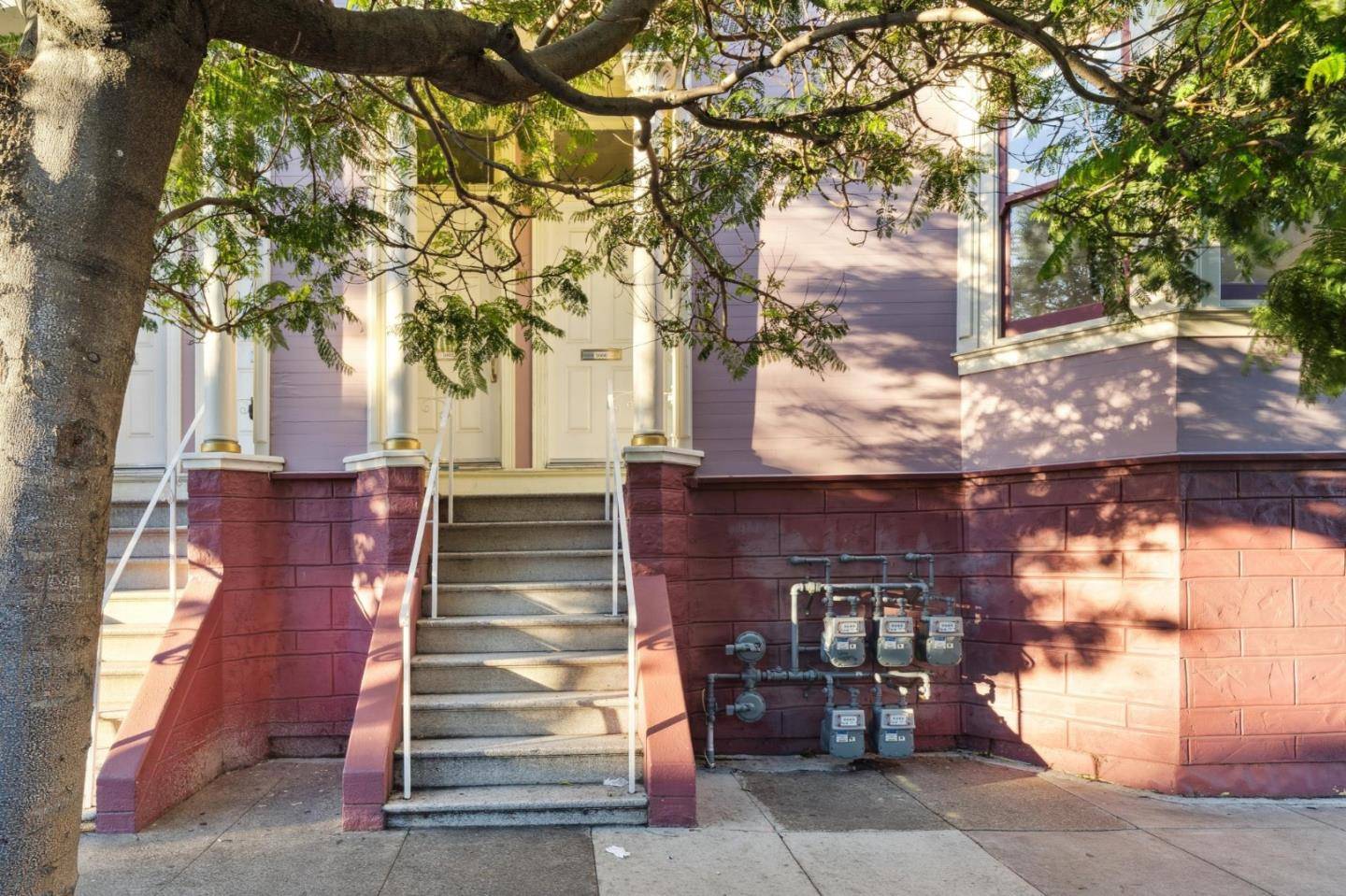 San Francisco, CA 94110,3002 26th Street