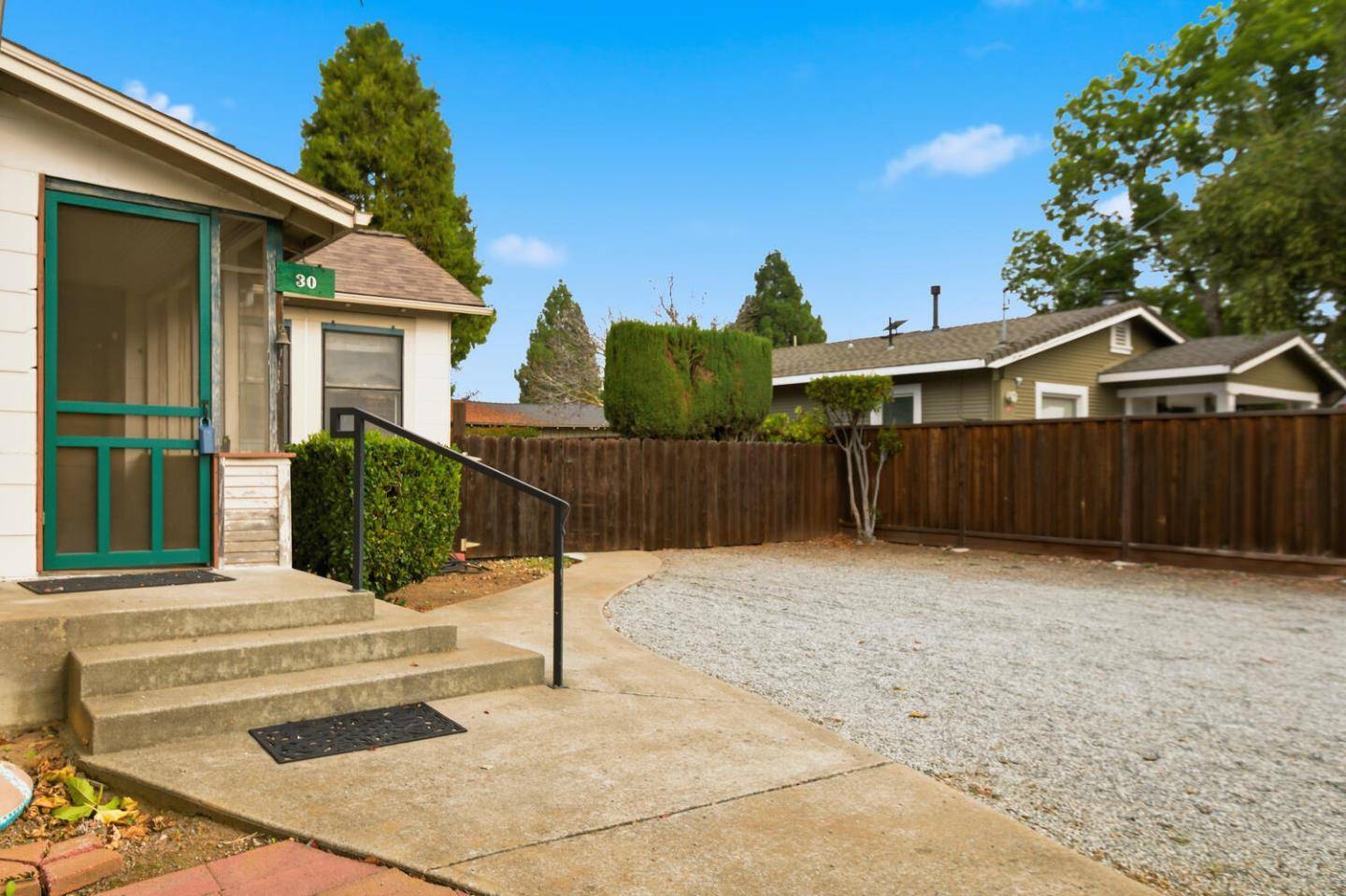 San Martin, CA 95046,30 Chester Avenue