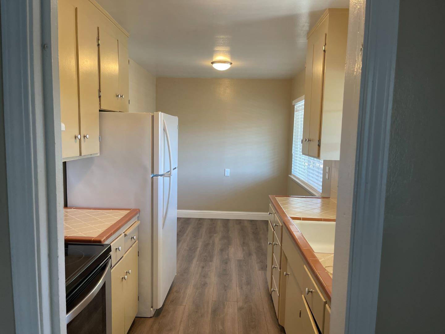 Sunnyvale, CA 94085,755 E Duane Avenue #I