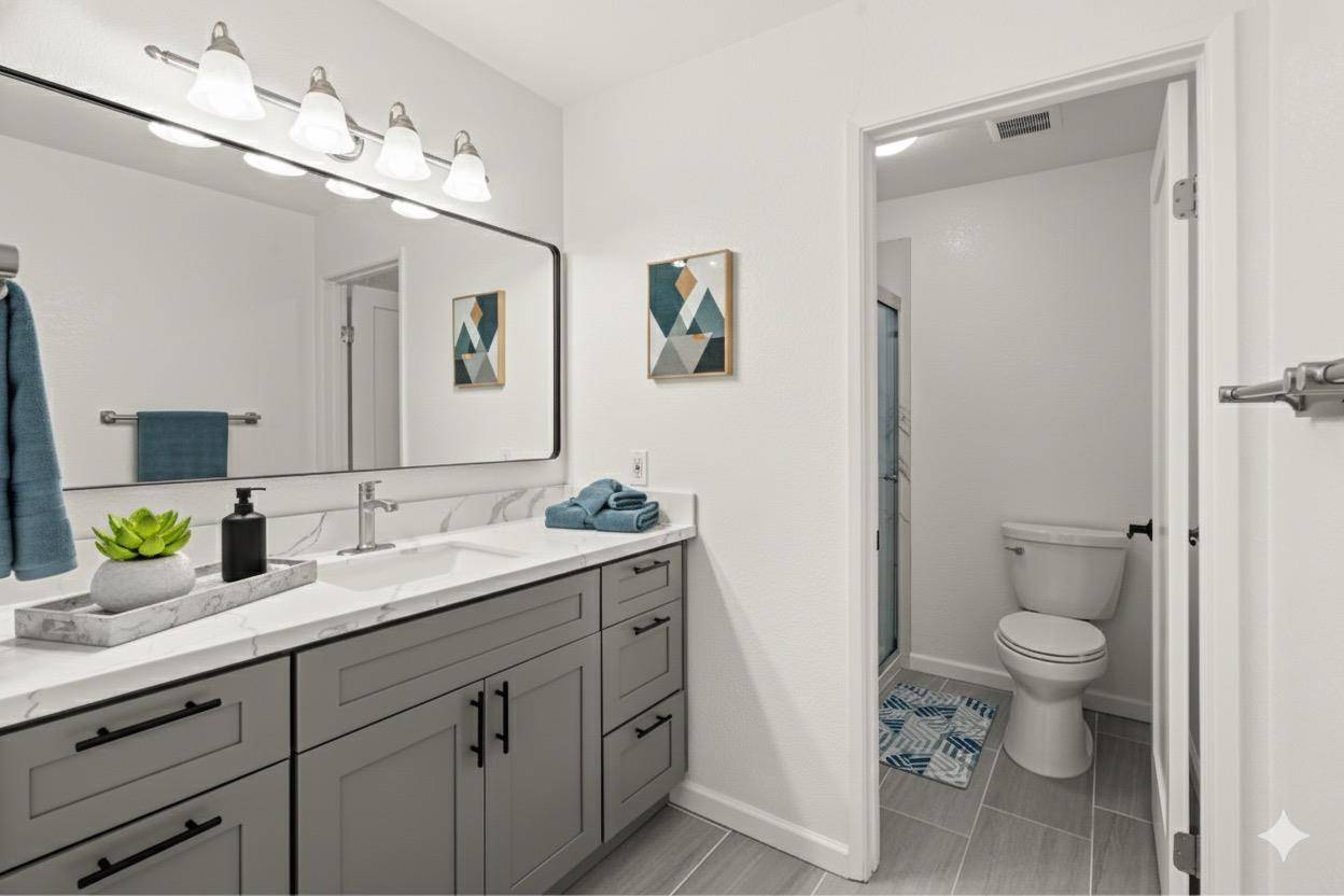 Redwood City, CA 94061,1227 Woodside Road #2