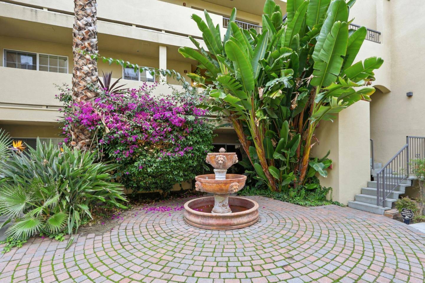 Sunnyvale, CA 94086,134 Carroll Street #202