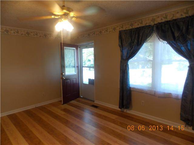 Woodbury, TN 37190,105 Meadowbrook Dr