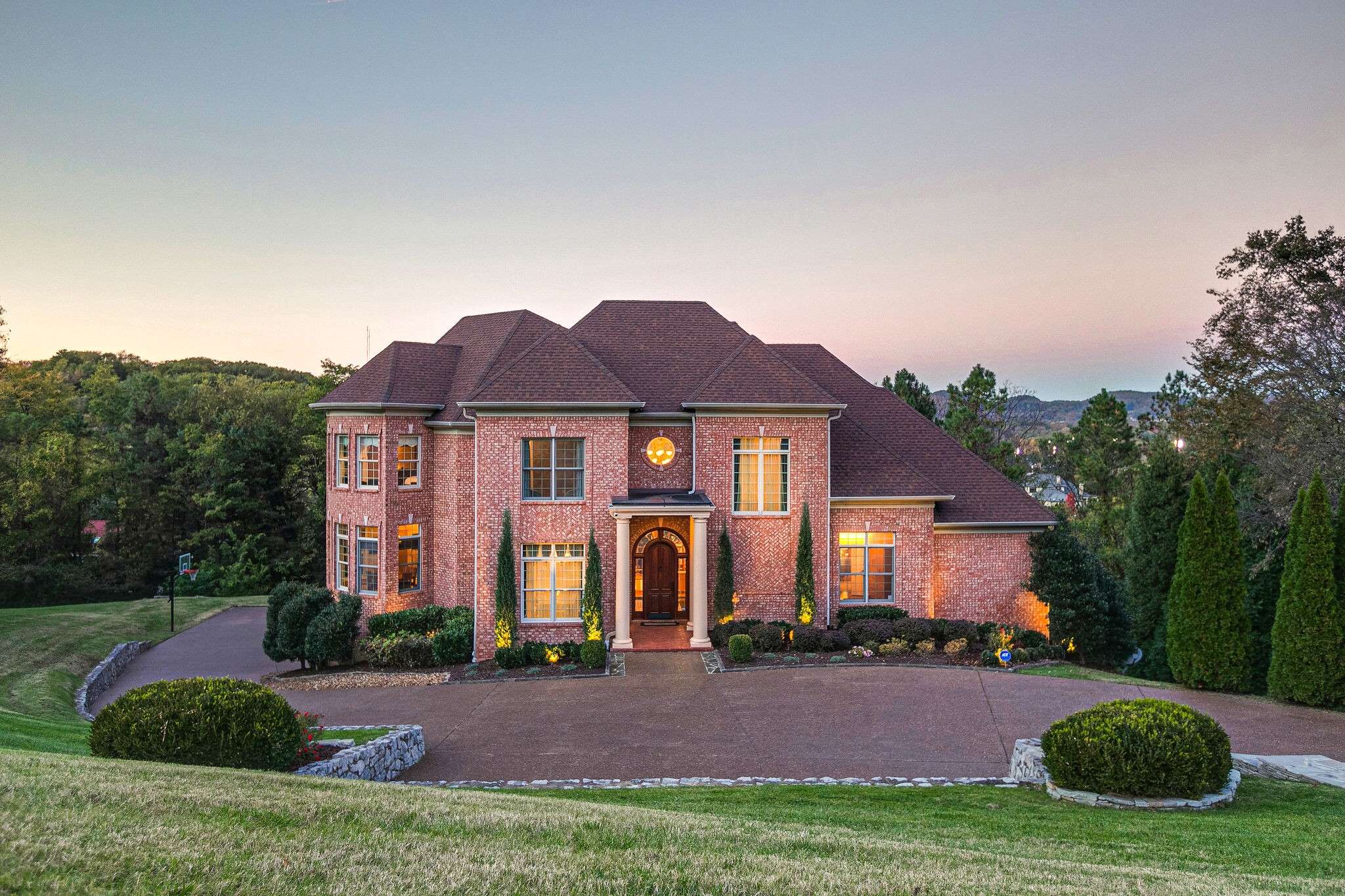 Brentwood, TN 37027,5170 Colleton Way