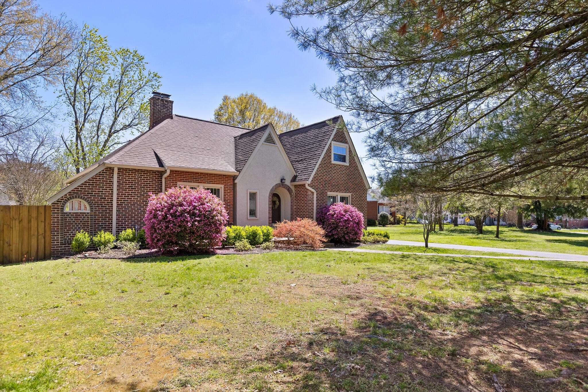 Chattanooga, TN 37411,20 Marlboro Avenue
