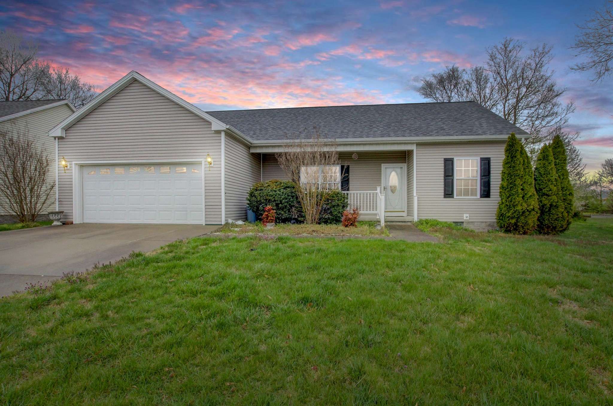 Hopkinsville, KY 42240,102 Fenton Ct