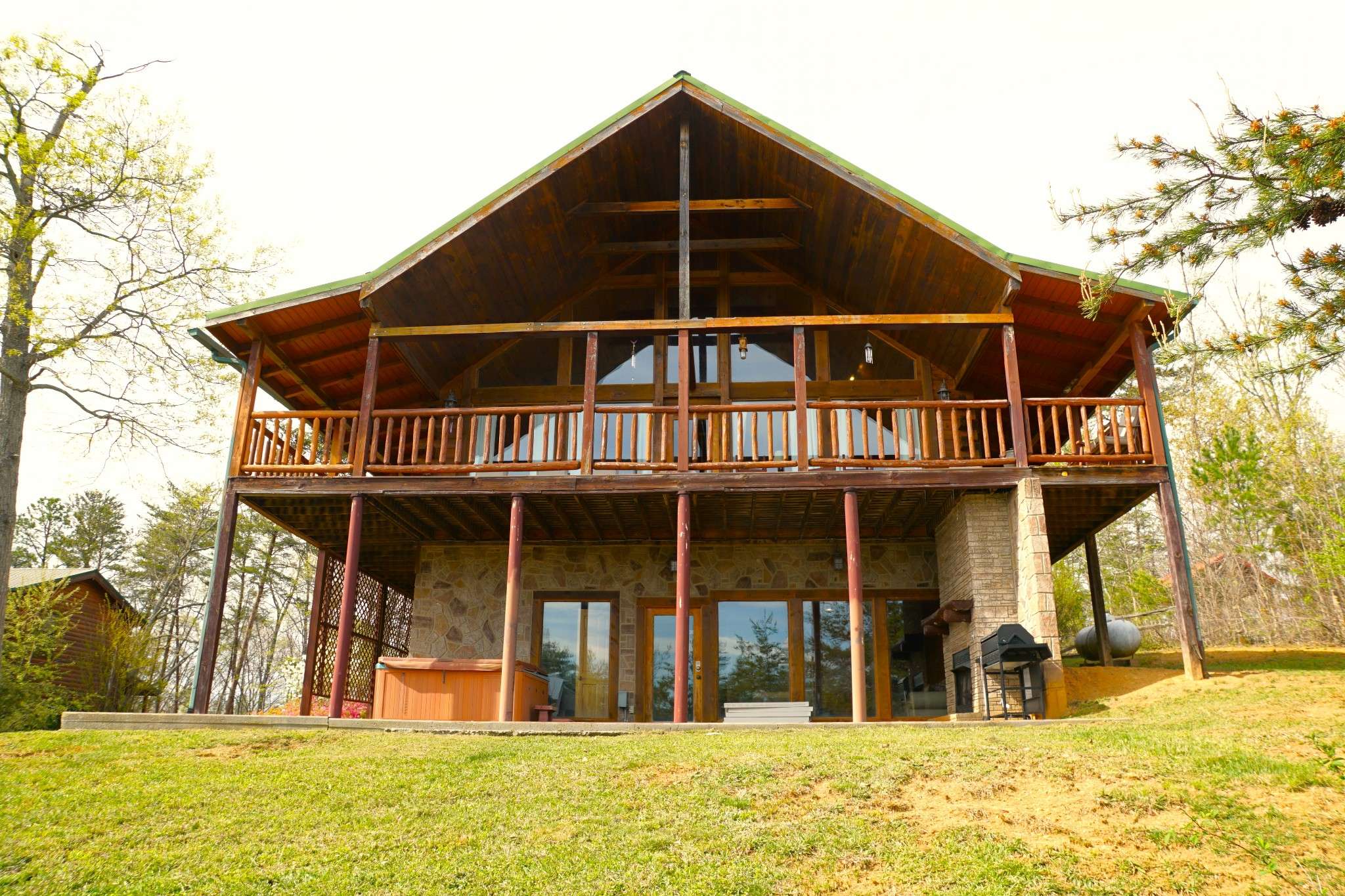 Sevierville, TN 37876,1724 Bluff Ridge Rd