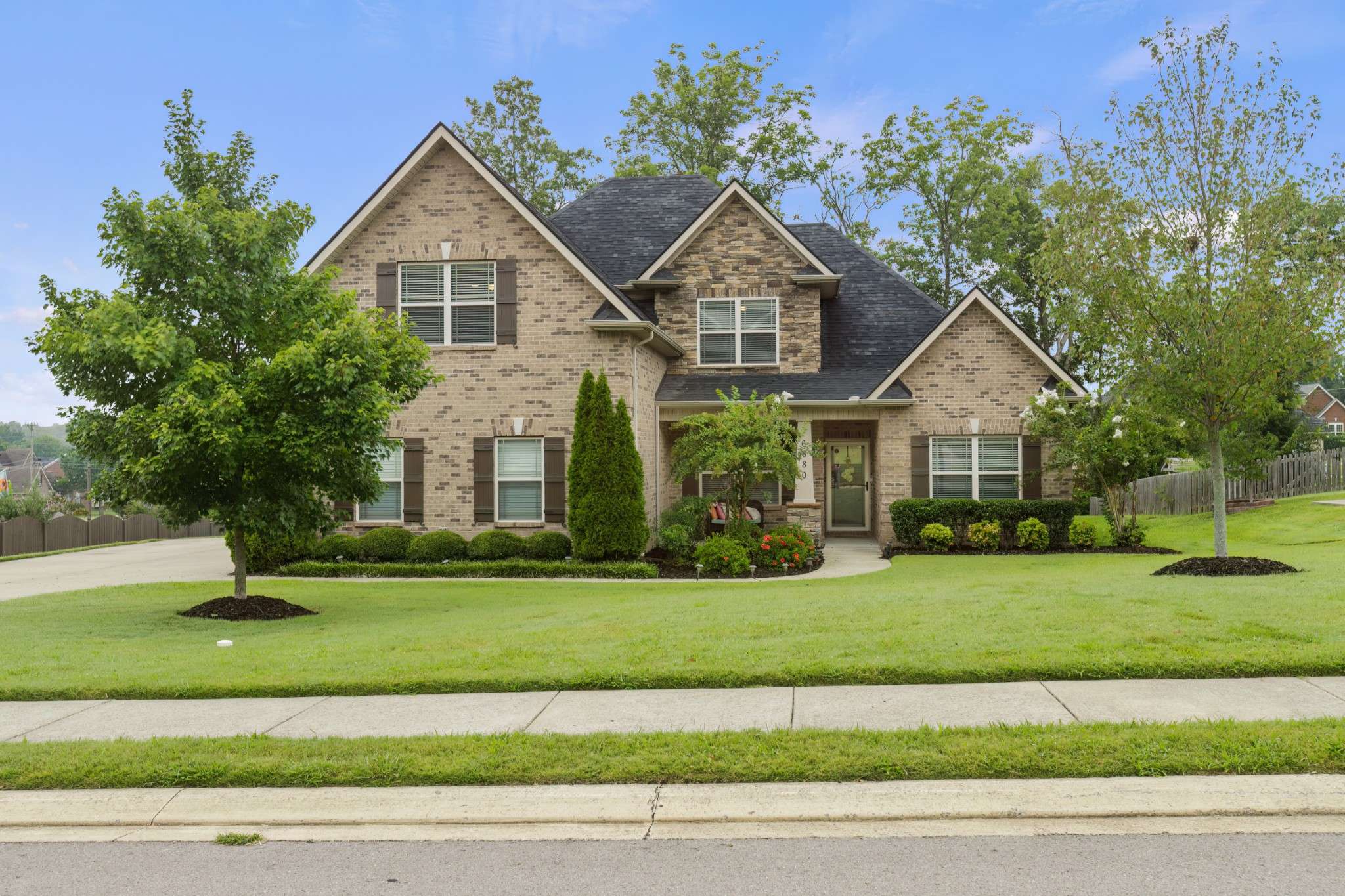La Vergne, TN 37086,6880 Buffalo Dr