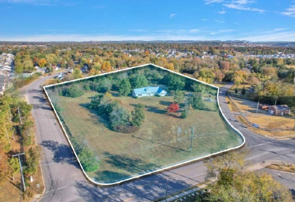 Murfreesboro, TN 37130,1033 Twin Oak Dr