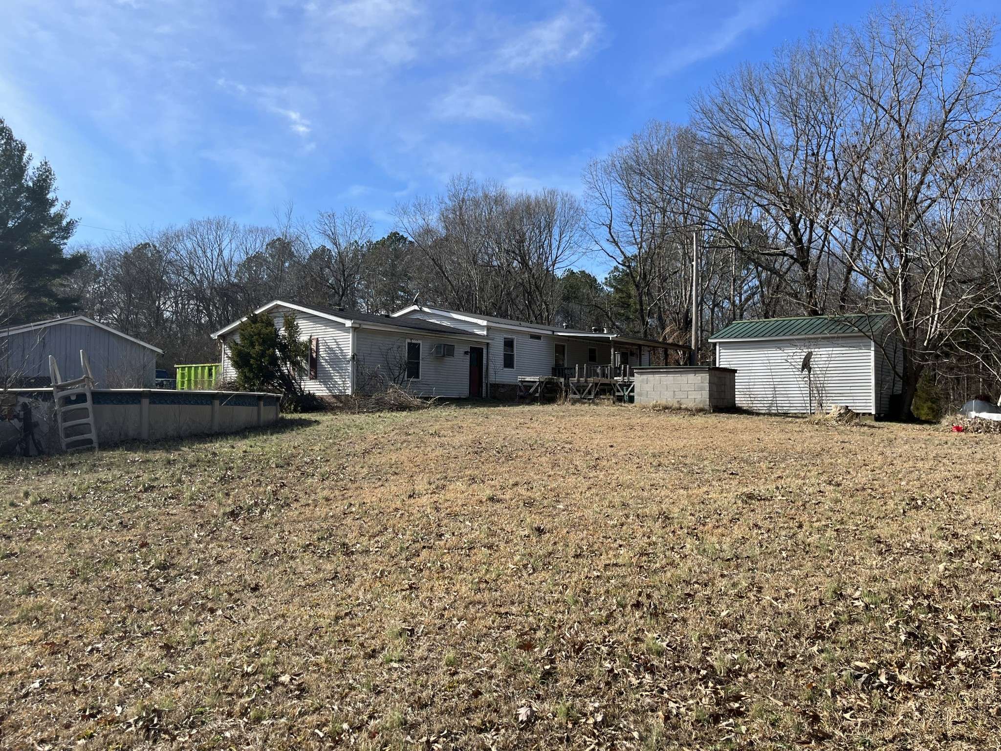 Cumberland City, TN 37050,659 Scotts Chapel Rd