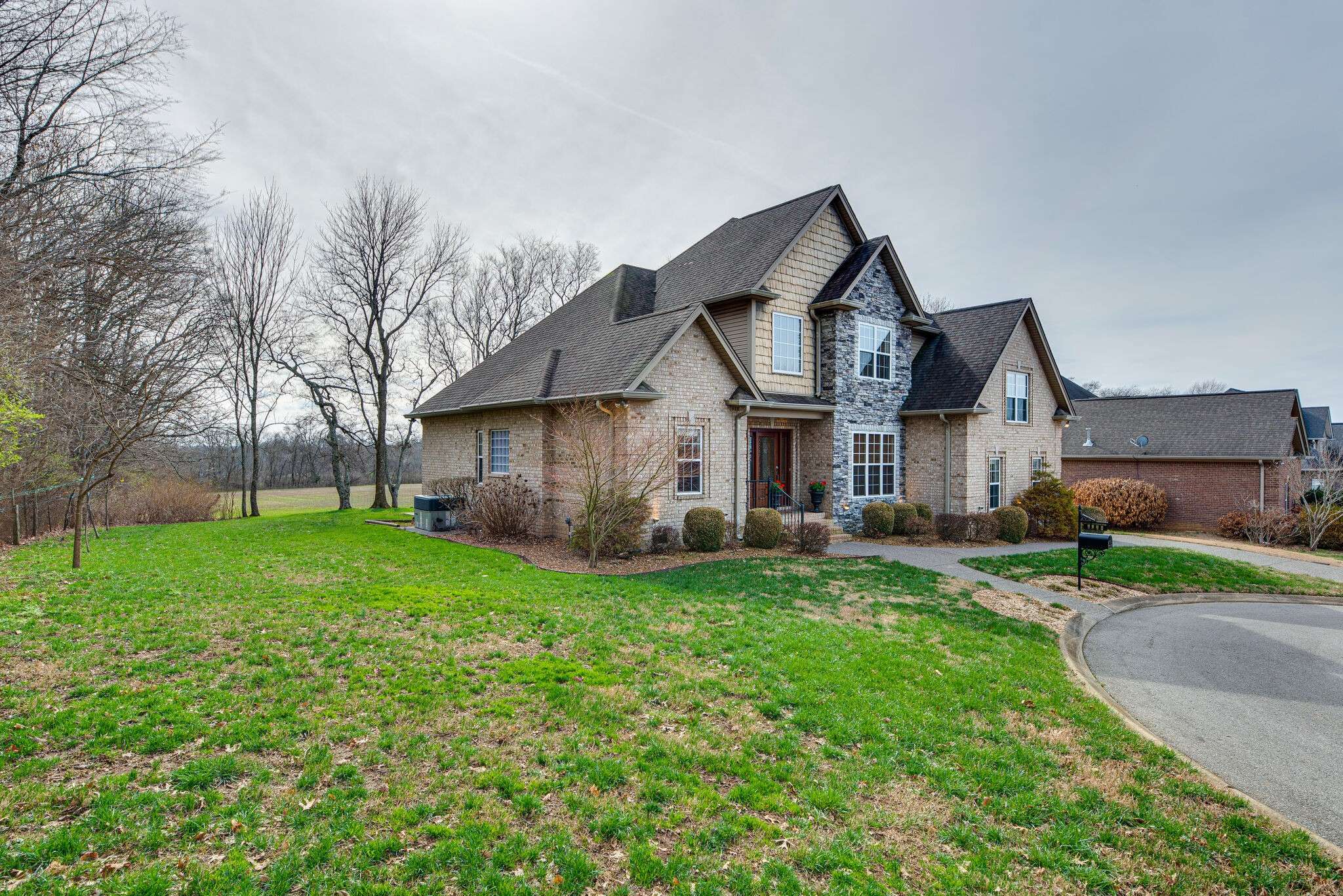 Mount Juliet, TN 37122,2025 Raven Xing