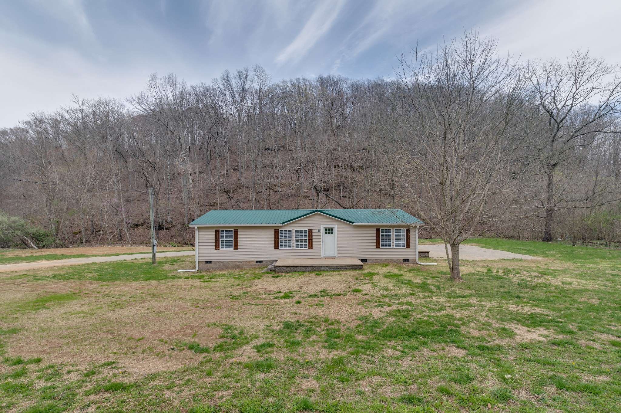 Mount Pleasant, TN 38474,8667 Dry Creek Rd