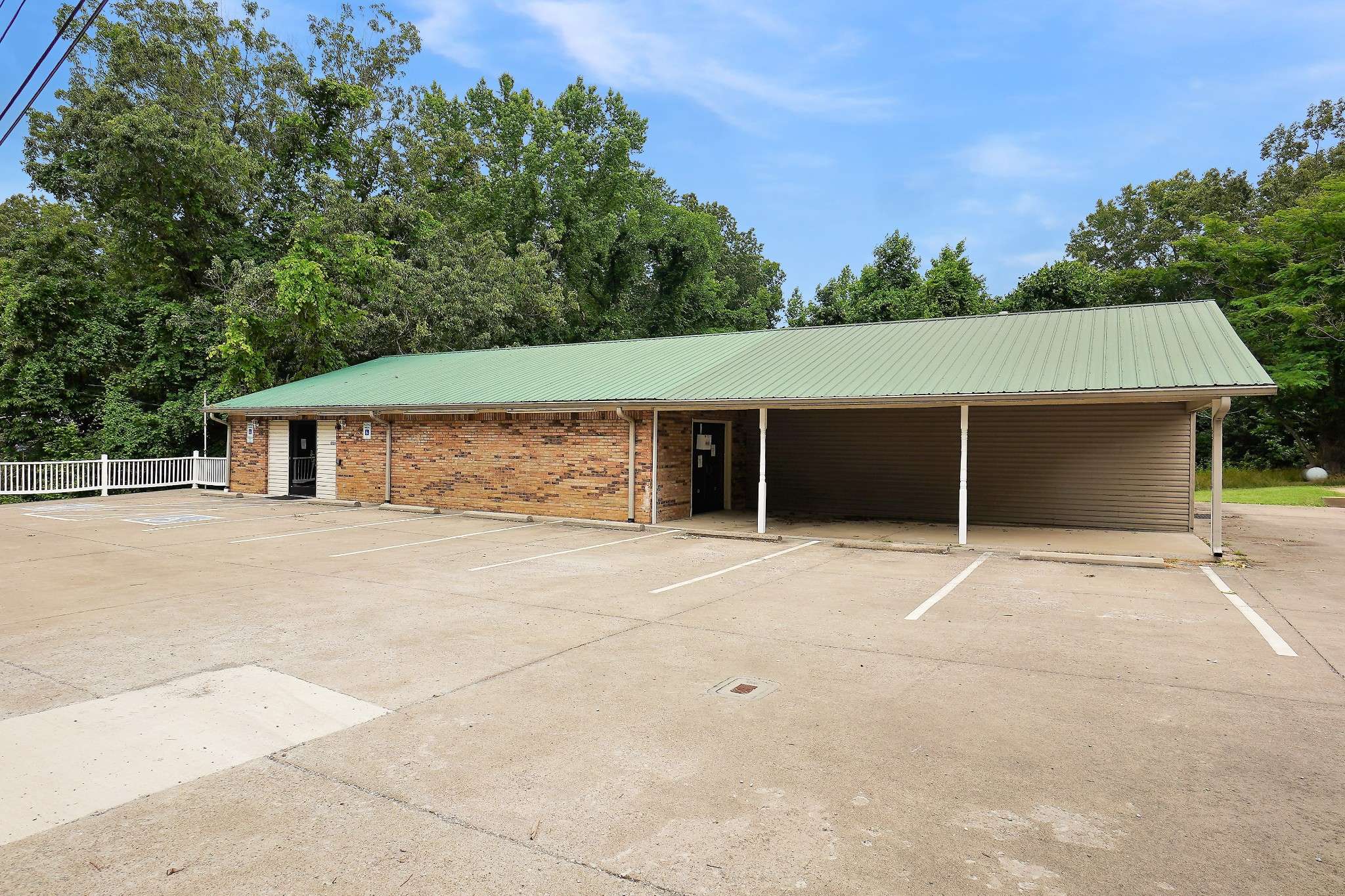 Dover, TN 37058,1225 Spring Street