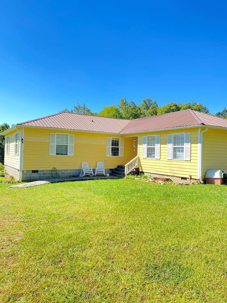 Pikeville, TN 37367,287 London McCloud Road