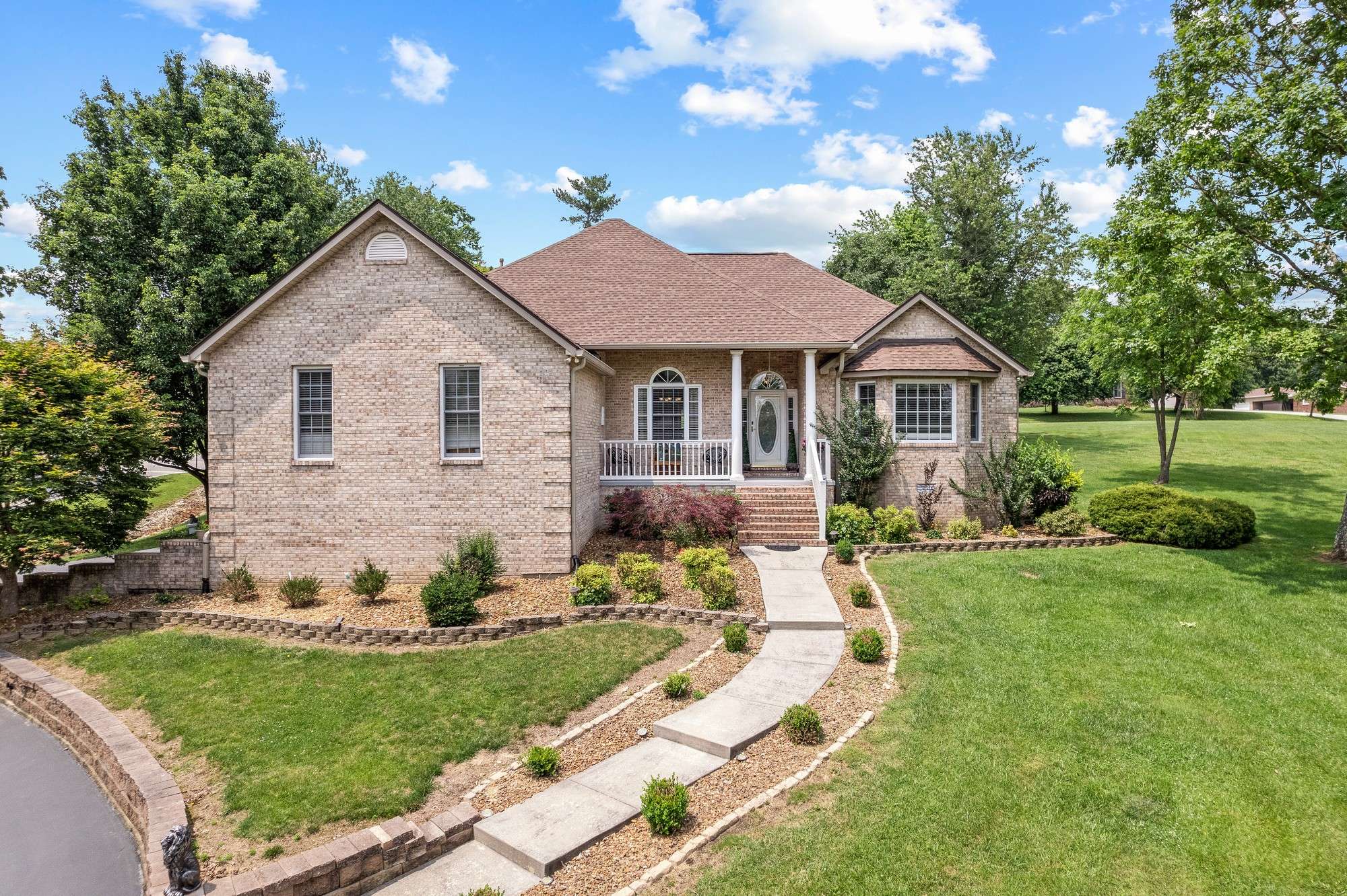 Crossville, TN 38555,27 Shoreline Dr